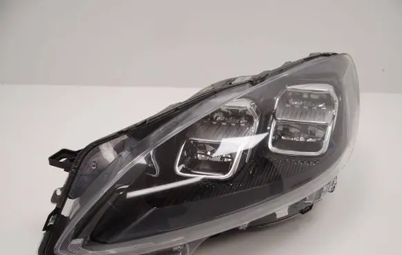 Ford Kuga III Headlight/headlamp LV4B13E015AG LV4B-13E015-AG