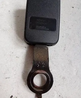 Dacia Logan I Front seatbelt buckle 1138702