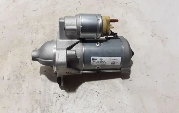 Renault Master III Starter motor 233003581R