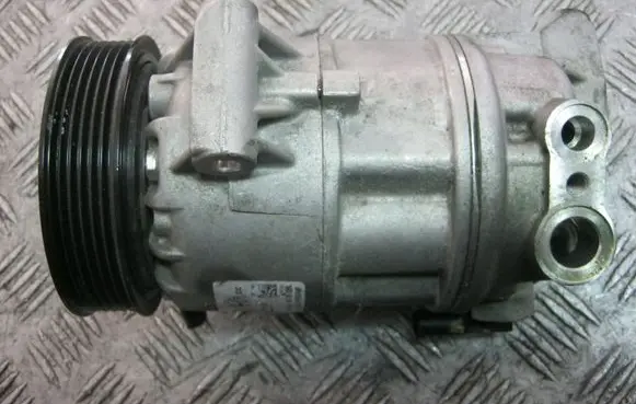 Alfa Romeo Giulietta Air conditioning (A/C) compressor (pump) 50509535