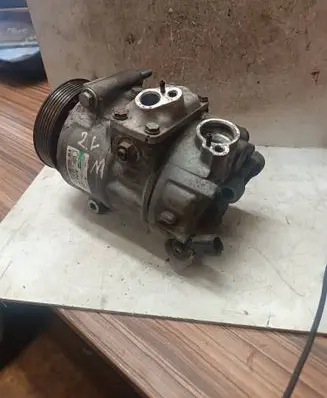 Volkswagen Golf V Air conditioning (A/C) compressor (pump) R13428681P 1K0820859F