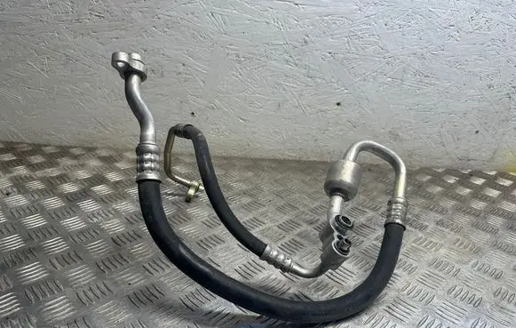 Opel Astra J Coolant pipe/hose 
