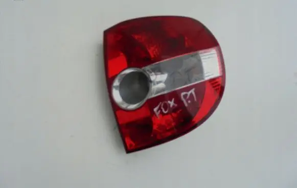 Volkswagen Fox Tailgate rear/tail lights