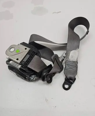 Chrysler Sebring (JS) Front seatbelt P0YX331D5AD