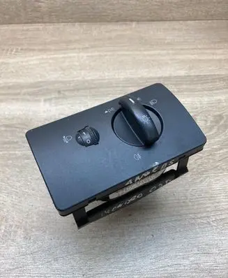 Ford Mondeo Mk III Light switch 1S7T13A024HC