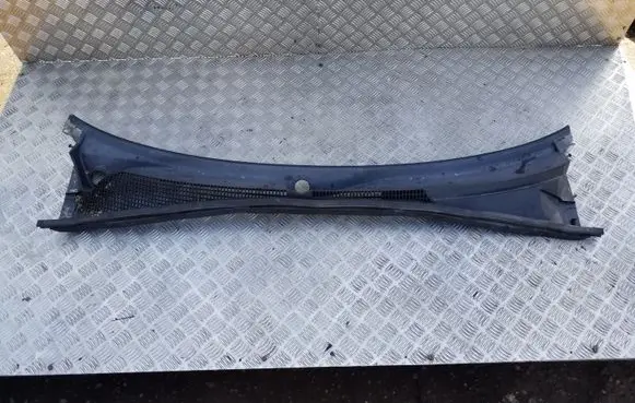 Wiper trim