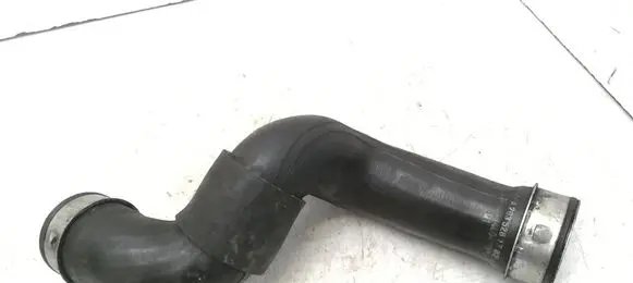 Mercedes-Benz C W203 Intercooler hose/pipe A2035281782