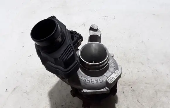 BMW 5 F10 F11 Turbo 7823202
