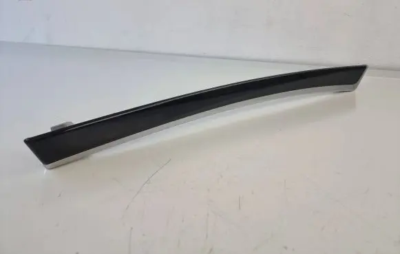 BMW 5 F10 F11 Front door trim bar 7225547