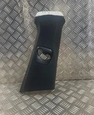 BMW X4 F26 (B) pillar trim (bottom) 7337606