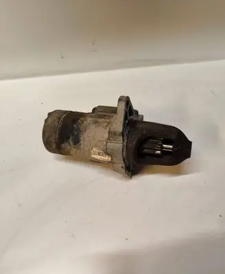 Subaru Legacy Starter motor L0037679