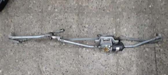 Opel Zafira A Front wiper linkage 24450195