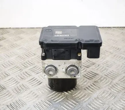 Volvo V70 ABS Pump
