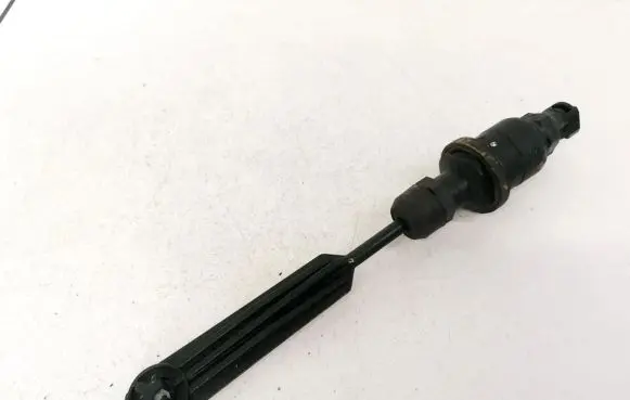 Renault Laguna III Clutch master cylinder