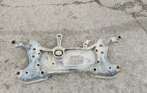 Skoda Yeti (5L) Front subframe