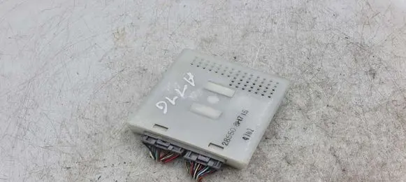 Nissan X-Trail T30 Door central lock control unit/module 285508H715 4702