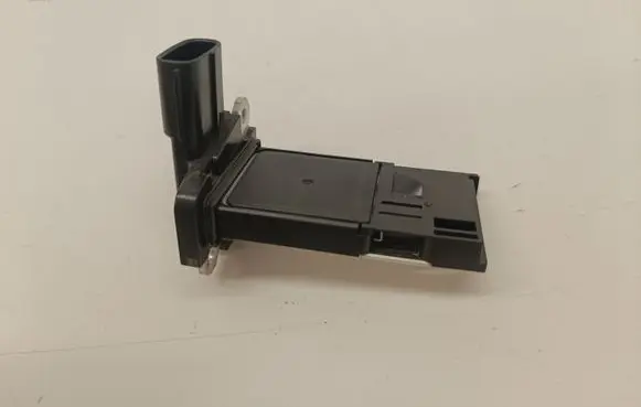 Toyota C-HR I Mass air flow meter 2220475030