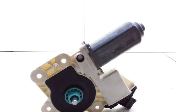 Opel Signum Rear door window regulator motor 24414776