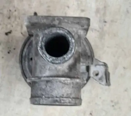 BMW 5 E39 EGR valve 78545204