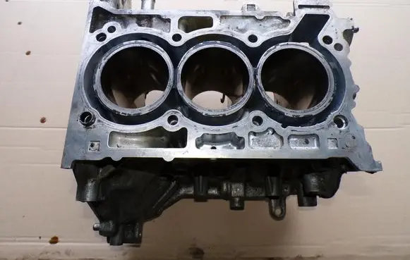 Nissan Juke II F16 Engine block 110119230R