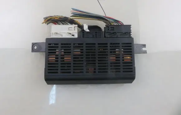 BMW 5 E39 Light module LCM 6919453