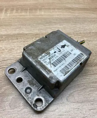 Nissan Almera N16 Airbag control unit/module 988205M304 0285001319 WITHPLUG