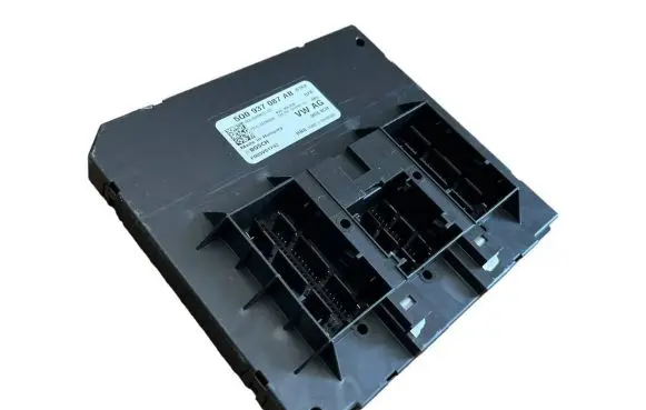 Volkswagen Touran III Central body control module 5Q0937087AB F005V01742
