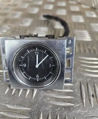 Volkswagen PASSAT B7 Clock 3AA919204A