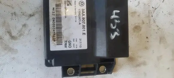 Volkswagen PASSAT B7 Other control units/modules 3AA907801E