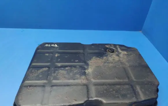 Mercedes-Benz ML W163 Gearbox sump 1632701700