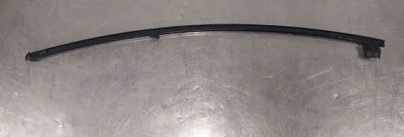 Toyota Sienna XL40 IV Rear door windshield rail 