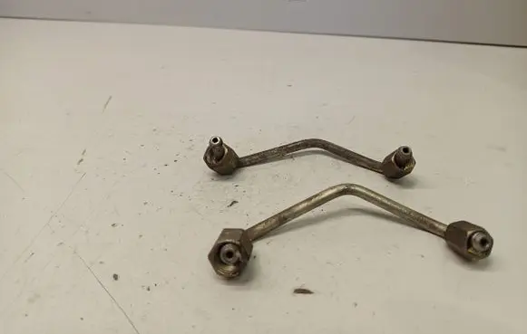 Audi A4 S4 B7 8E 8H Fuel injector supply line/pipe 