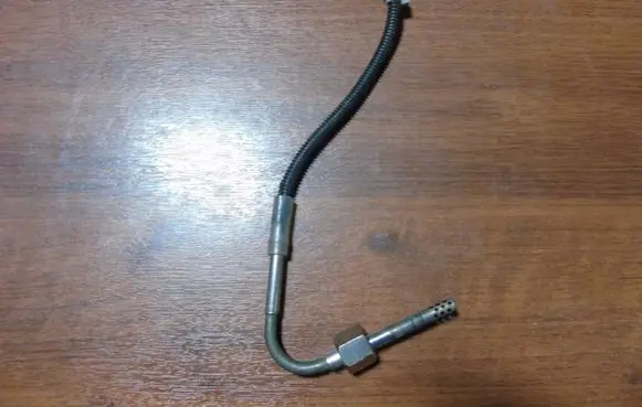 Mercedes-Benz Vito Viano W638 Exhaust gas temperature sensor A0019052200