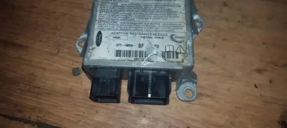 Ford Mondeo Mk III Airbag control unit/module 1s7t14b056bf cd132