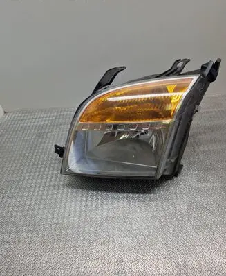 Ford Fiesta Headlight/headlamp 24689700