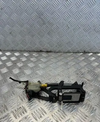 Volkswagen Phaeton Tailgate/trunk/boot lock/catch/latch 3D5827511D