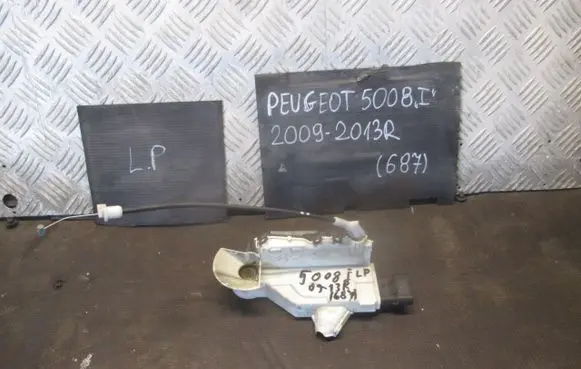 Peugeot 5008 Loading door lock 