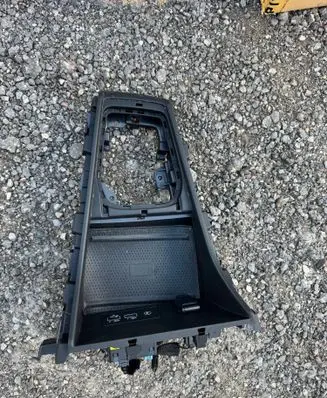 Renault Captur II Wireless charging module 284H39520R 283426179R