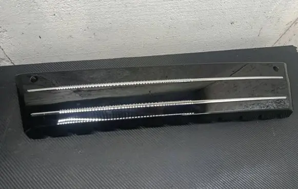 Audi Q5 SQ5 8R Front bumper splitter molding 8U0807287