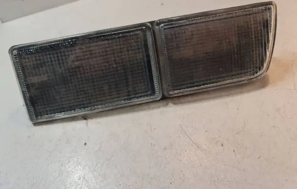 Volkswagen Golf III Front reflector 084411609R 014411609R 01411161R