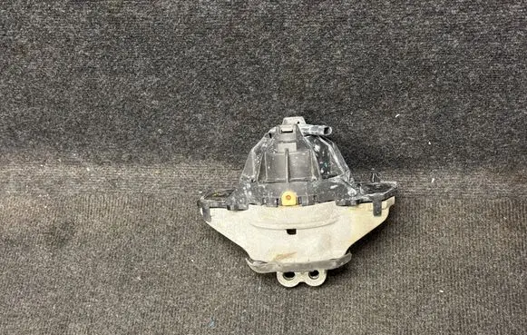 Jeep Grand Cherokee WL Engine mount bracket 68375805AC 009221053