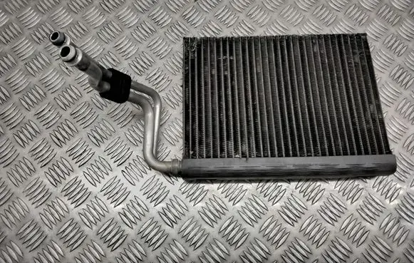 Air conditioning (A/C) radiator (interior)