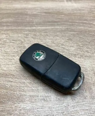 Skoda Octavia Mk1 (1U) Ignition key/card BLACK