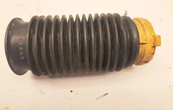 Volvo XC70 Front shock absorber damper bump stop T913240