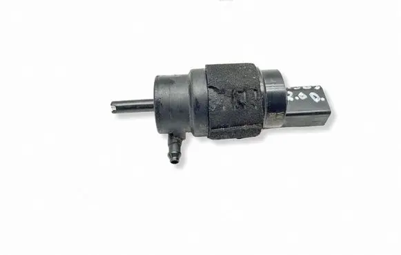 Audi A5 Windscreen/windshield washer pump 8K5955647
