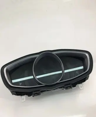 Volvo V40 Speedometer (instrument cluster) 31376803