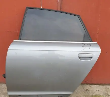 Audi A6 S6 C6 4F Rear door