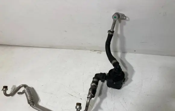 BMW M3 F80 Electric auxiliary coolant/water pump 7850568 784850