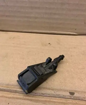 Volkswagen Polo V 6R Windshield washer spray nozzle 6E0955985B