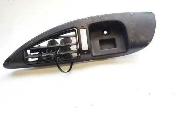 Citroen C8 Dash center air vent grill 226426